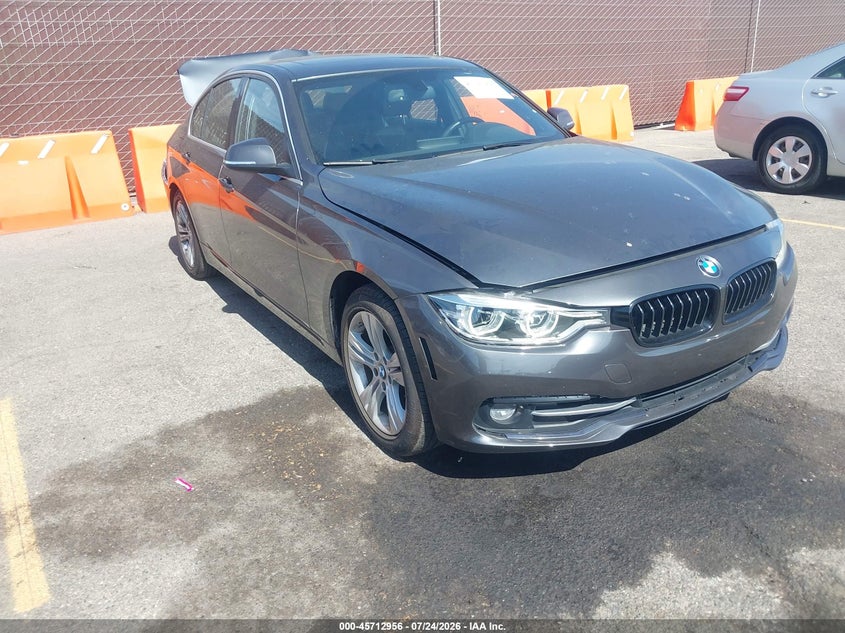 Vin: wba8b9c52jee82256, lot: 46211612, bmw 330i 2018 img_1