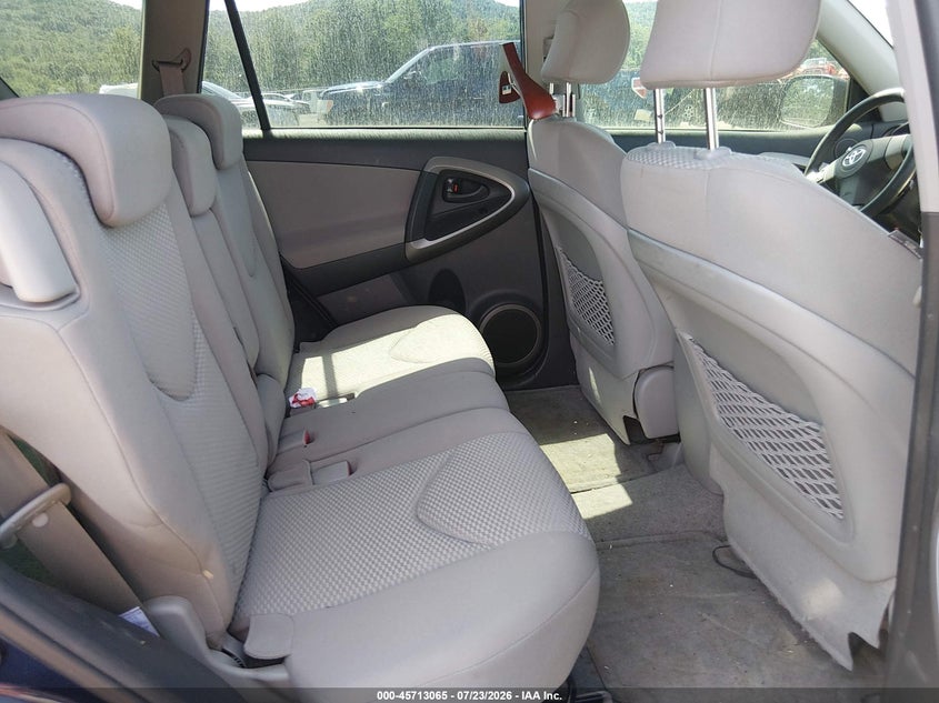 2007 TOYOTA RAV4 auction photo 8