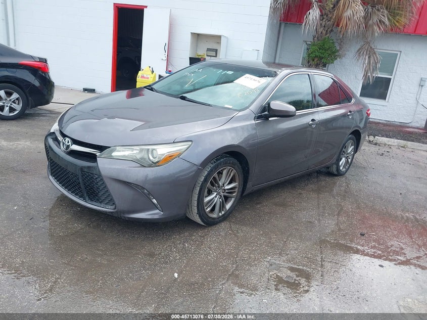 2015 TOYOTA CAMRY auction photo 2