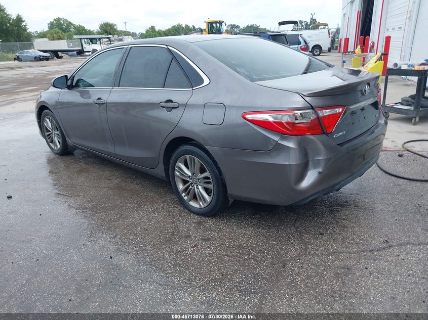 2015 TOYOTA CAMRY auction photo 3