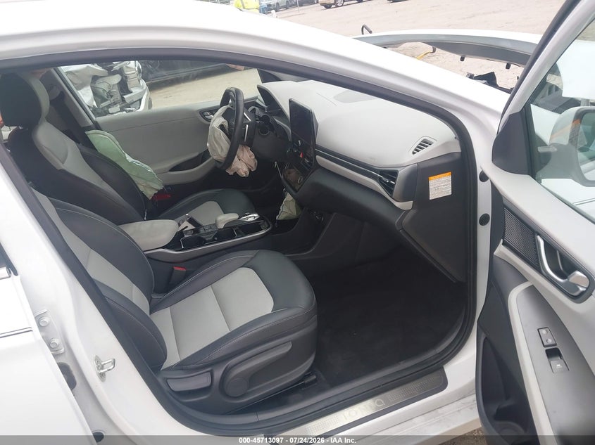2020 HYUNDAI IONIQ ELECTRIC auction photo 5
