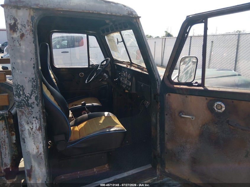 1951 JEEP WILLYS auction photo 5