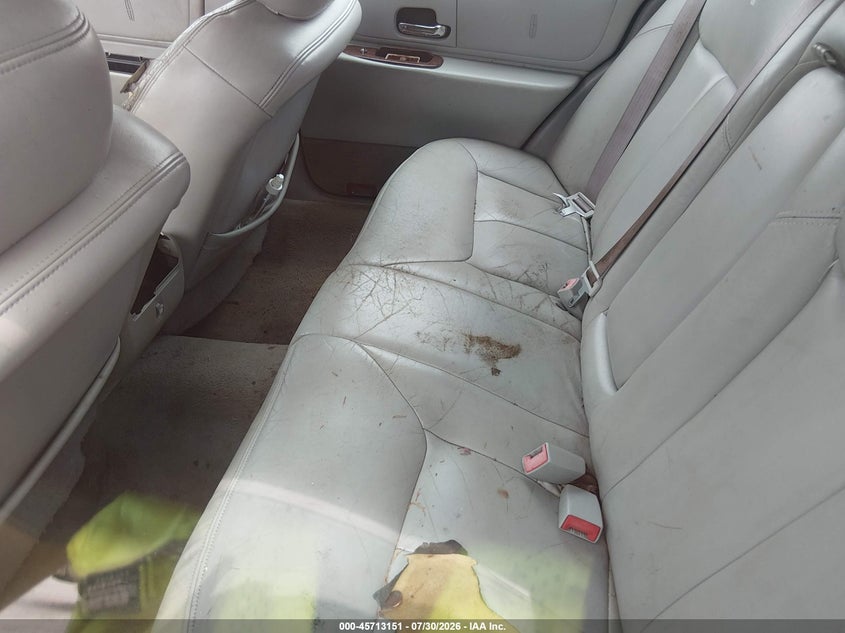 2001 LINCOLN TOWN CAR auction photo 8