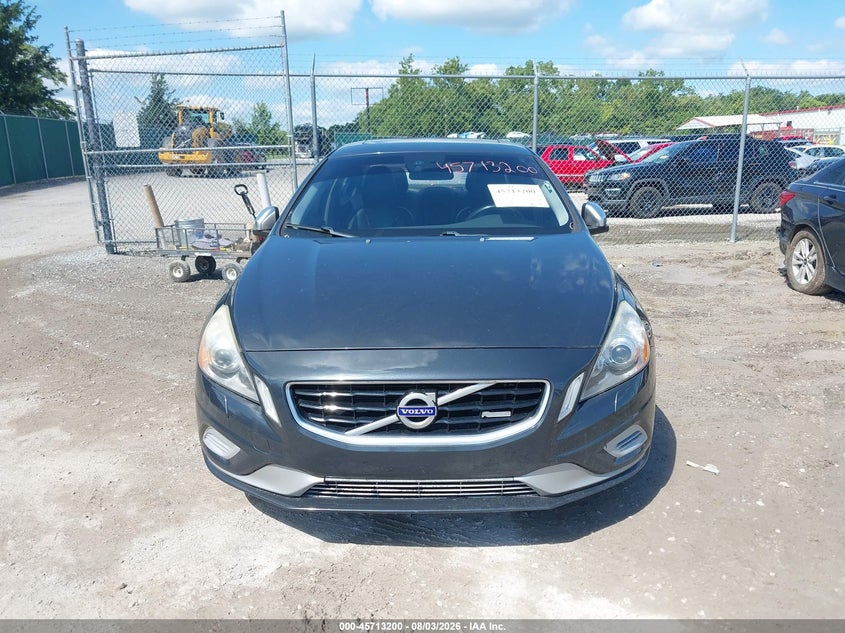 2013 VOLVO S60 T6 · Фото 13