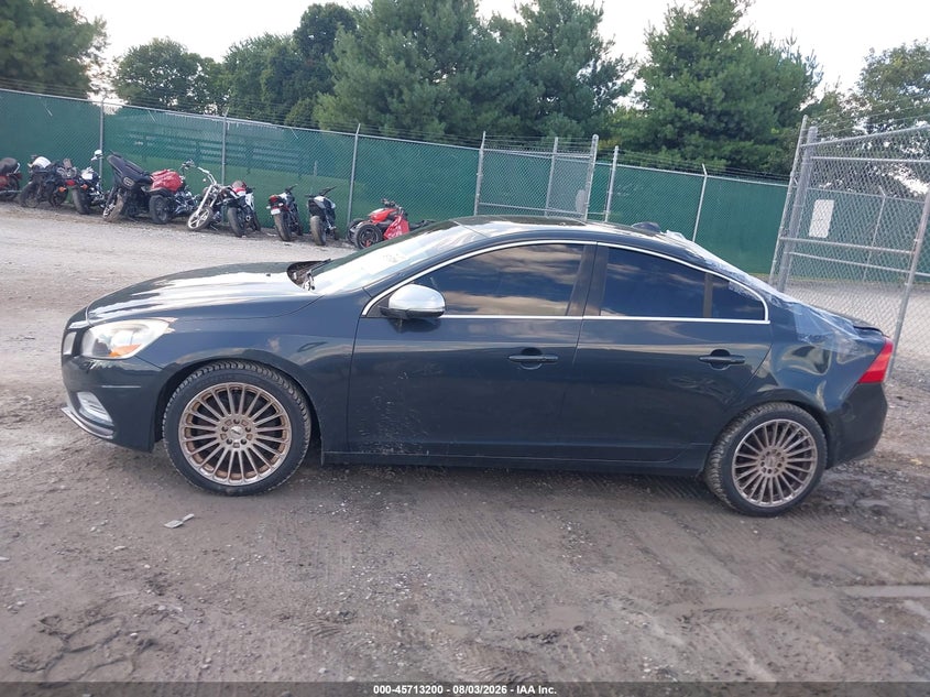 2013 VOLVO S60 T6 · Фото 15