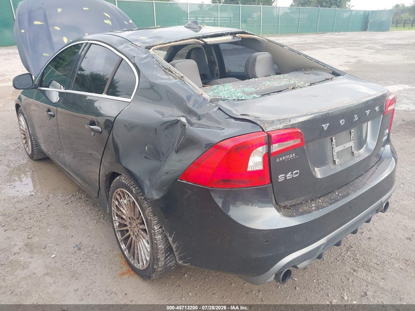 2013 VOLVO S60 T6 · Фото 18