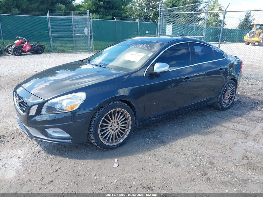 2013 VOLVO S60 T6 · Фото 2