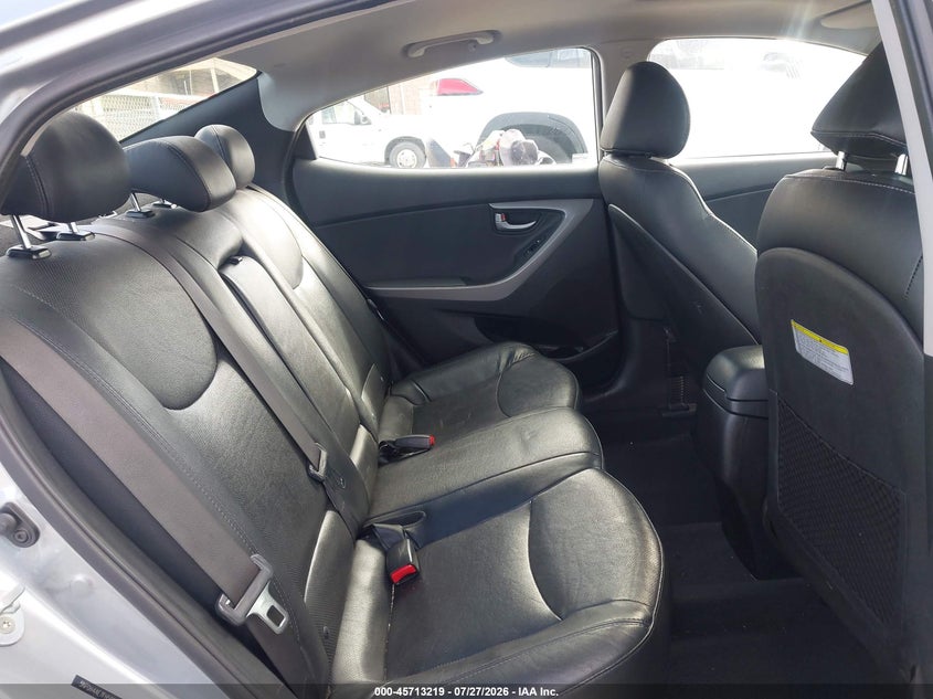 2015 HYUNDAI ELANTRA auction photo 8