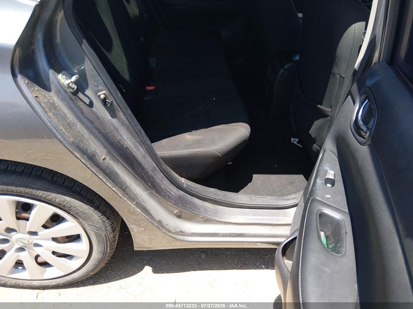 2019 NISSAN SENTRA auction photo 8