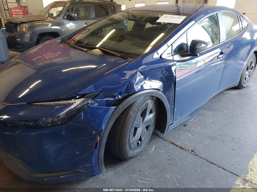 2025 TOYOTA PRIUS auction photo 6