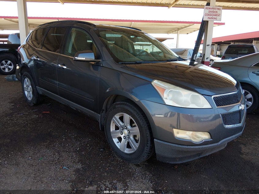 2011 CHEVROLET TRAVERSE auction photo 1