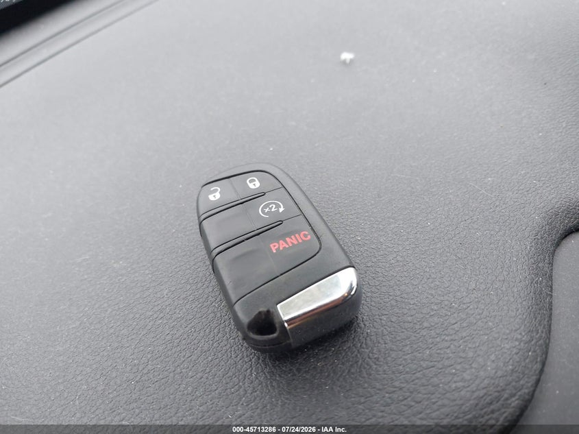 JEEP RENEGADE 2018 VIN ZACCJBAB7JPH99146