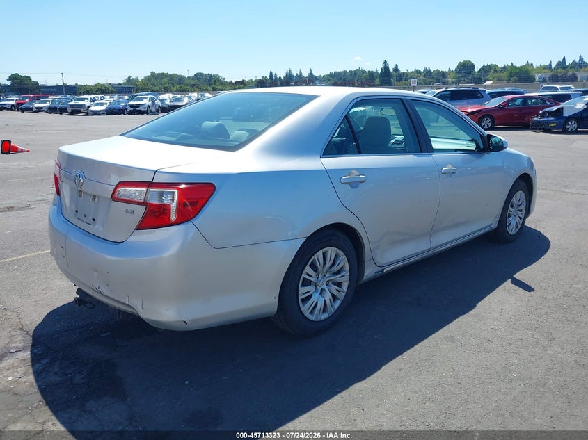 2013 TOYOTA CAMRY auction photo 4