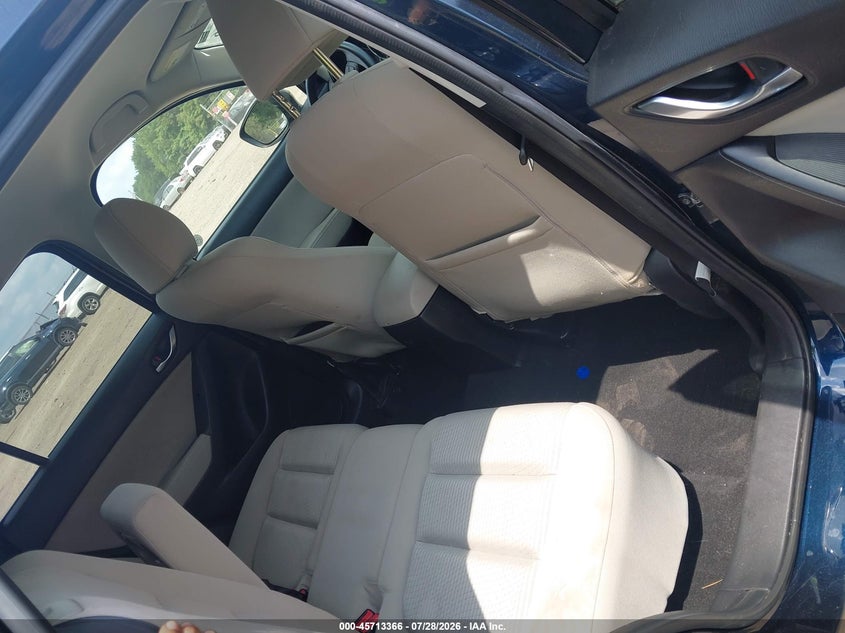 2015 MAZDA CX-5 auction photo 8