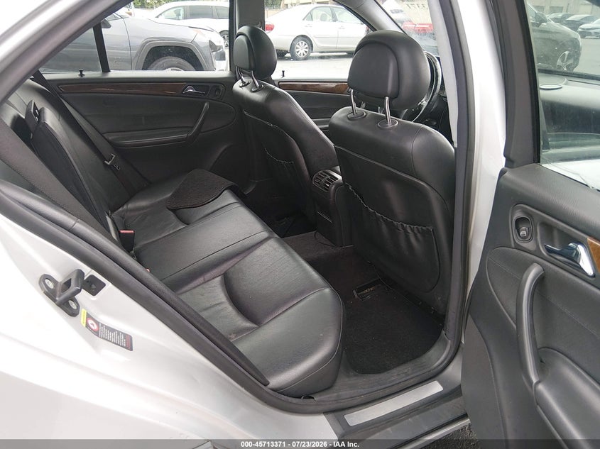 2002 MERCEDES-BENZ C 240 auction photo 8