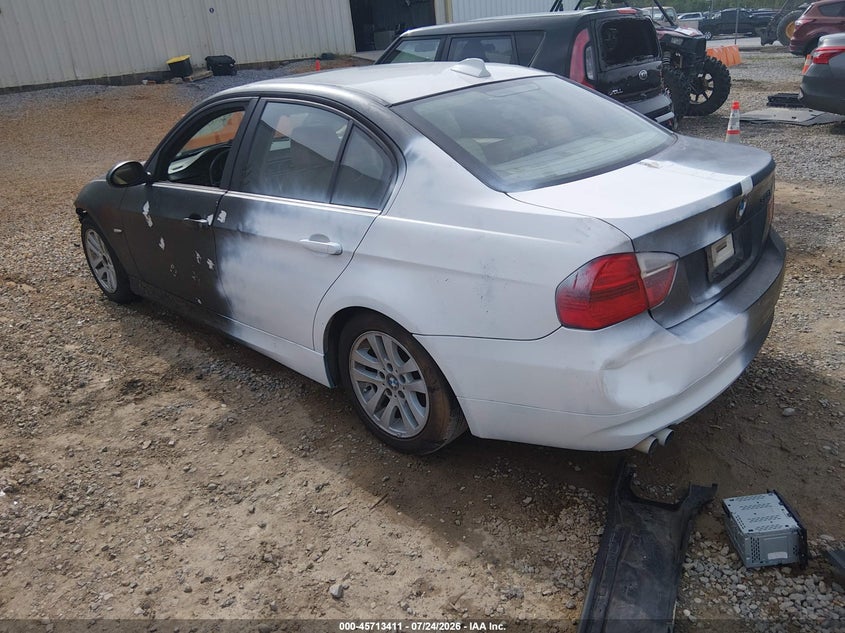 2006 BMW 325I auction photo 3