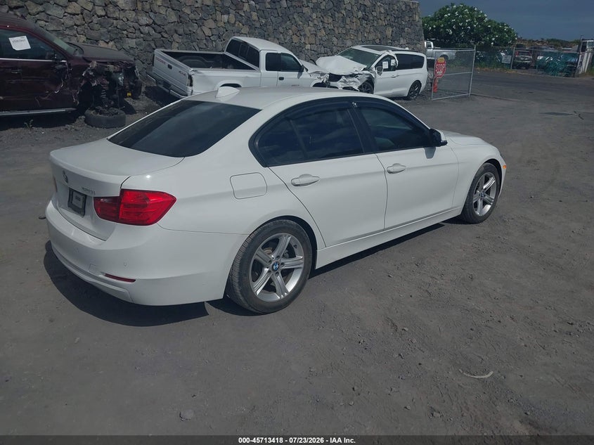 Vin: wba3b1c56ep680230, lot: 46212074, bmw 320i 20144