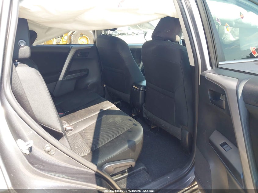 2017 TOYOTA RAV4 auction photo 8