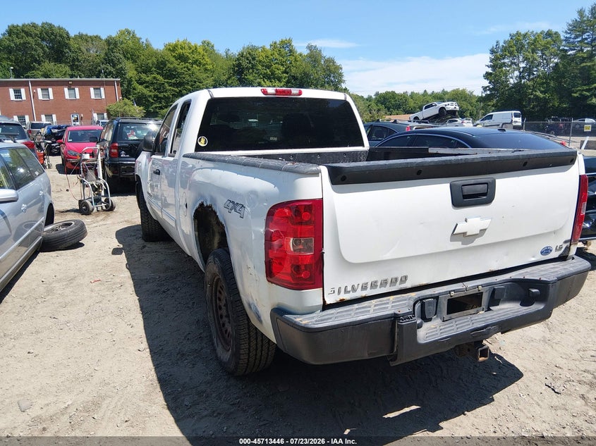 2013 CHEVROLET SILVERADO 1500 auction photo 3