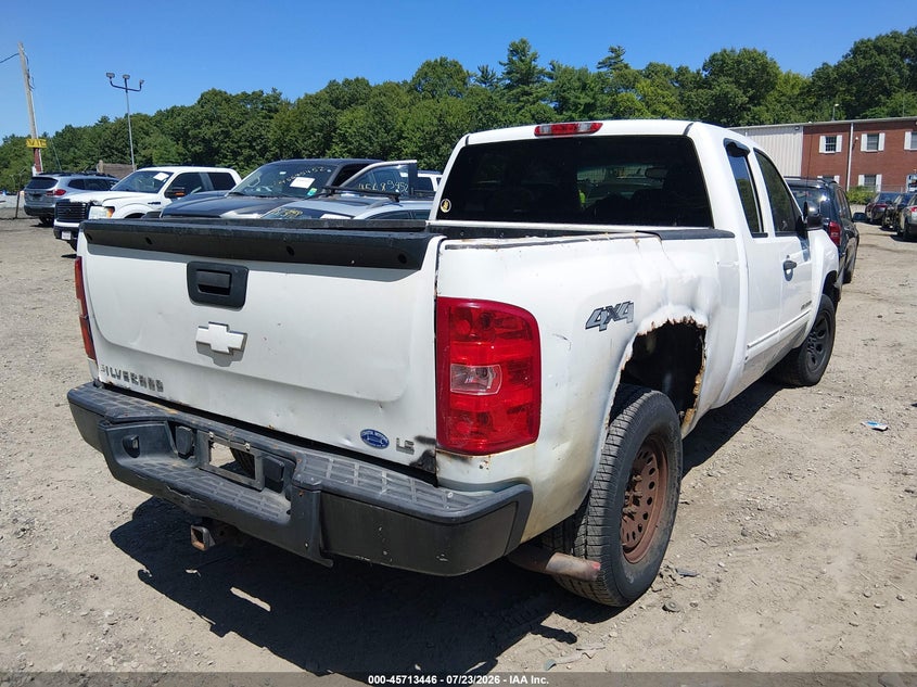 2013 CHEVROLET SILVERADO 1500 auction photo 4