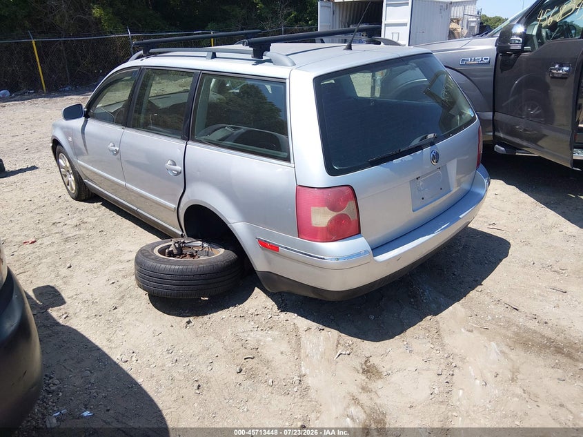 2003 VOLKSWAGEN PASSAT auction photo 3