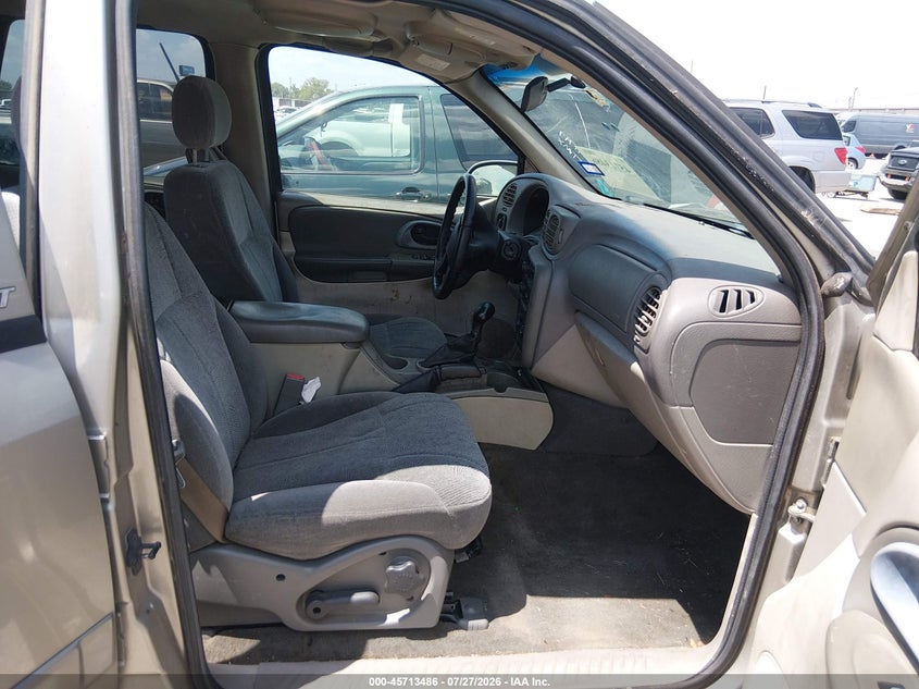2003 CHEVROLET TRAILBLAZER auction photo 5