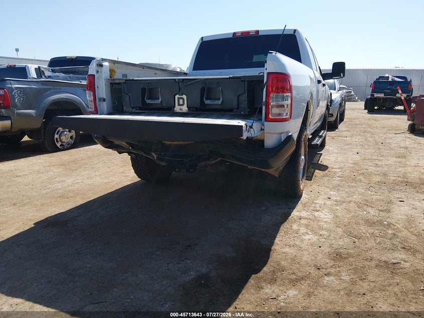 Vin: 3c6ur5cj5rg282466, lot: 46212327, ram 2500 tradesman  4x4 6'4 box 20244