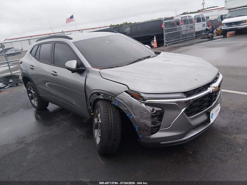 2025 CHEVROLET TRAX auction photo 1