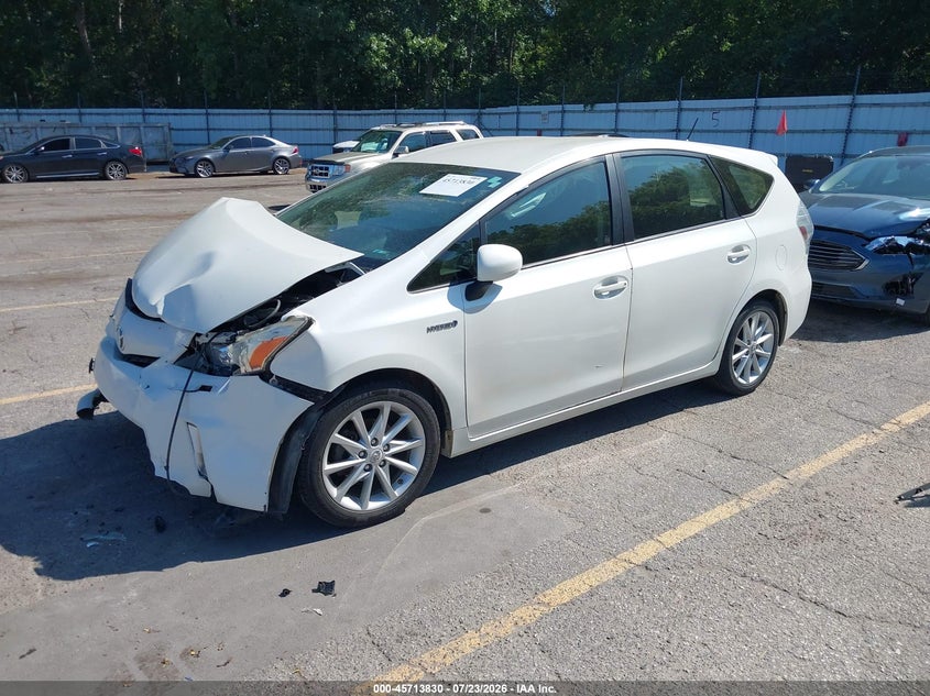2013 TOYOTA PRIUS V auction photo 2