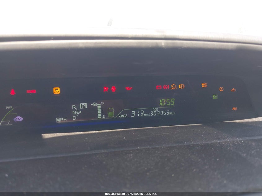 2013 TOYOTA PRIUS V auction photo 7