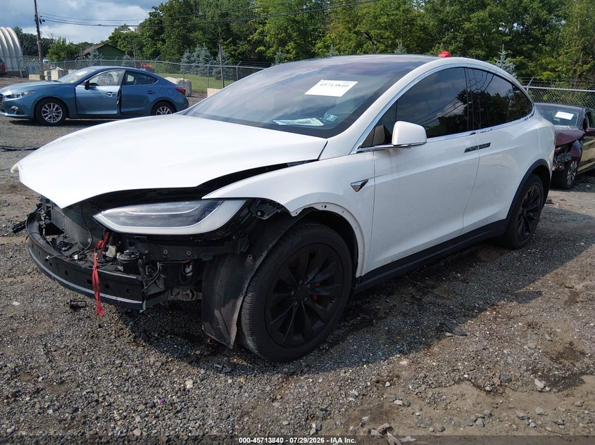 2017 TESLA MODEL X auction photo 2