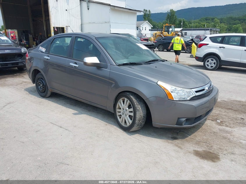 2011 FORD FOCUS auction photo 1