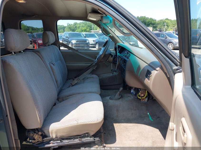 1996 TOYOTA T100 auction photo 5