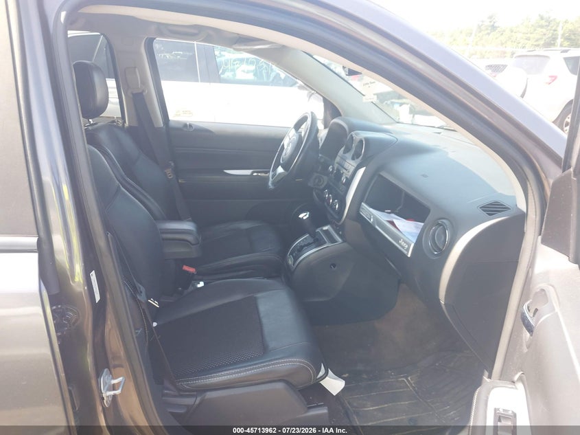 2016 JEEP COMPASS auction photo 5