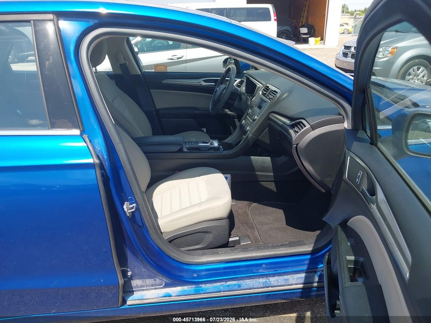 2018 FORD FUSION HYBRID auction photo 5