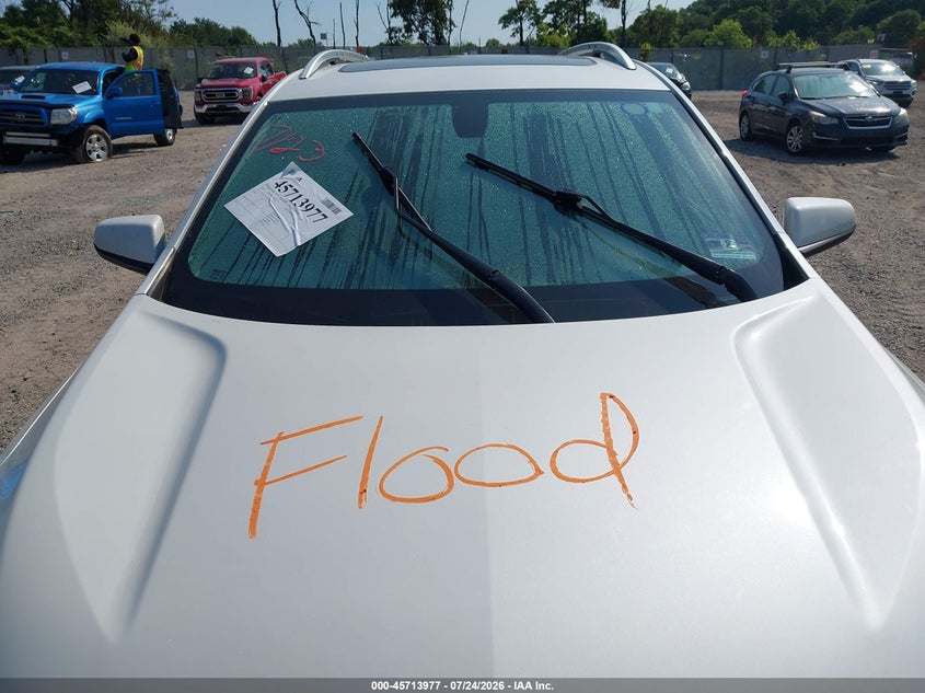 2019 CHEVROLET EQUINOX auction photo 6