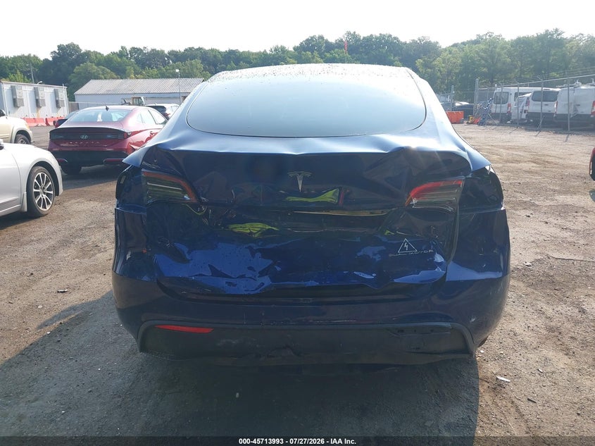 TESLA MODEL Y 2023 VIN 7SAYGDEE0PA174169