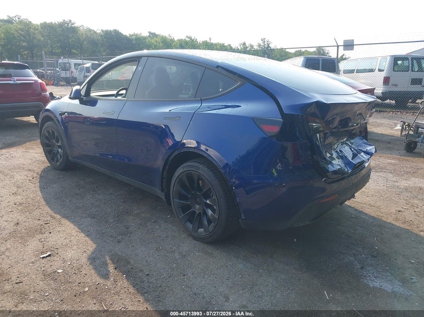 2023 TESLA MODEL Y auction photo 3
