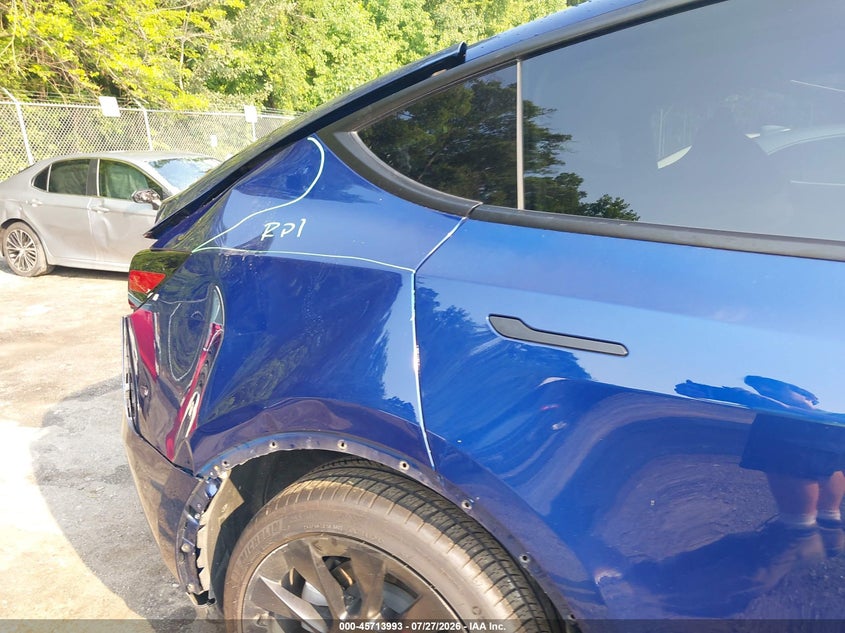 2023 TESLA MODEL Y auction photo 6
