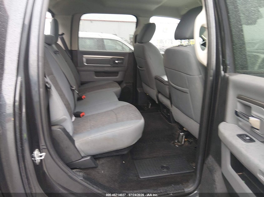 2017 RAM 1500 auction photo 8