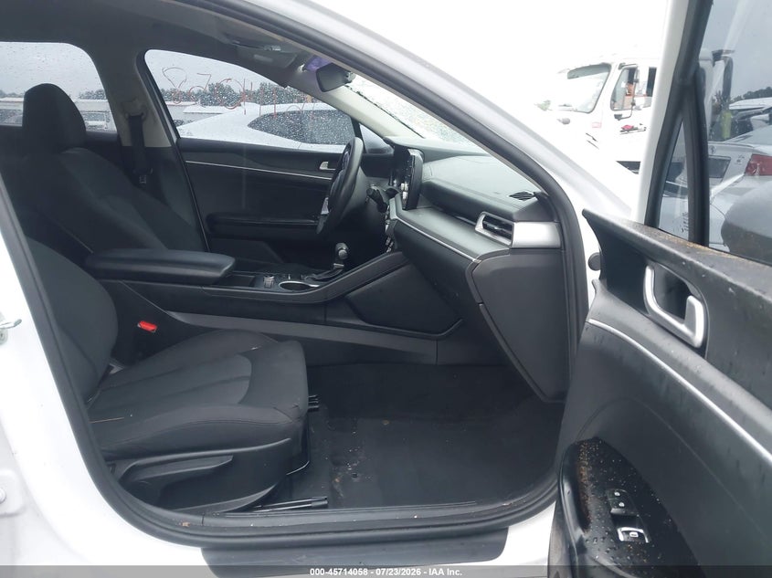 2021 KIA K5 auction photo 5