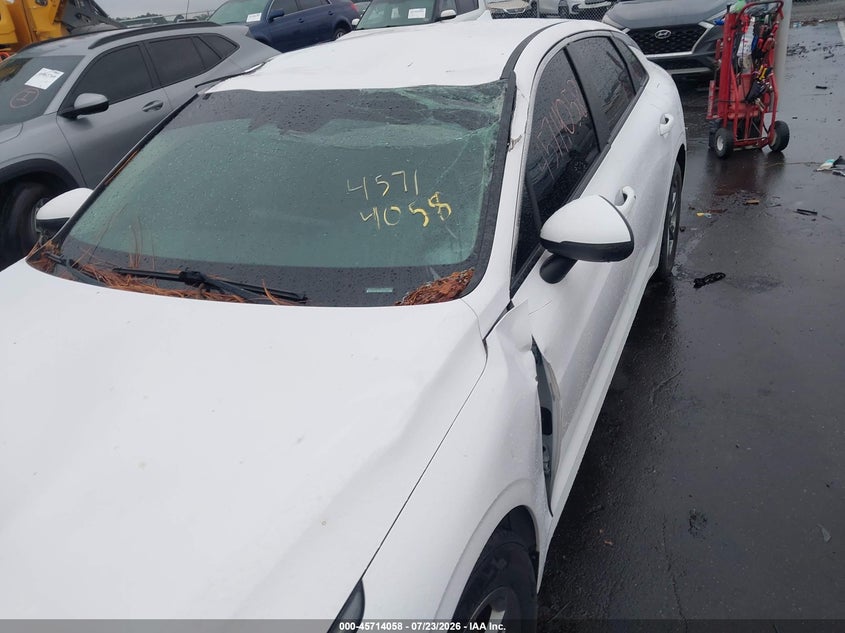 2021 KIA K5 auction photo 6