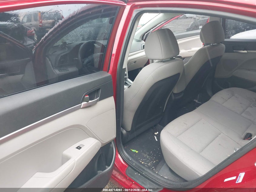 2019 HYUNDAI ELANTRA auction photo 8
