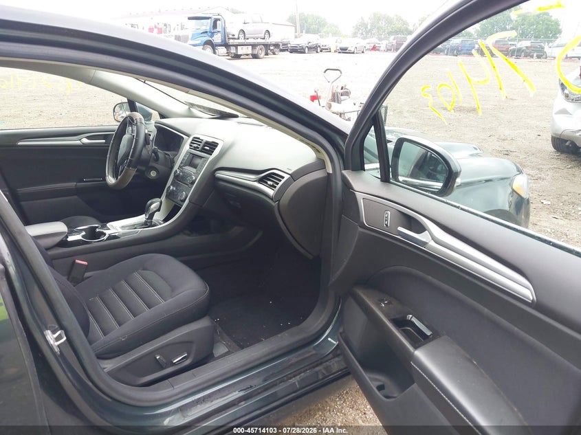 2015 FORD FUSION auction photo 5
