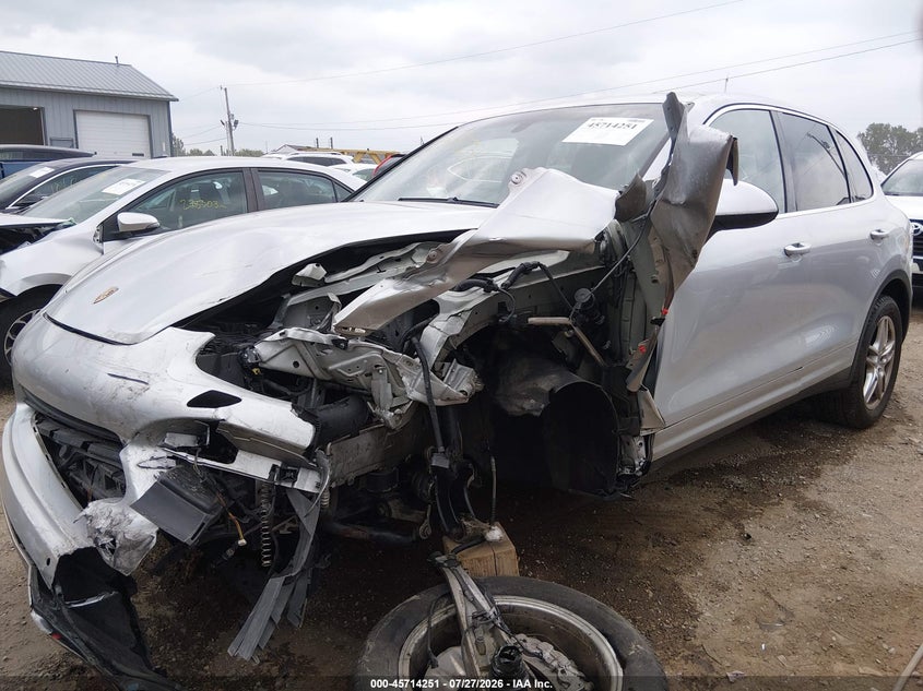 2012 PORSCHE CAYENNE auction photo 2
