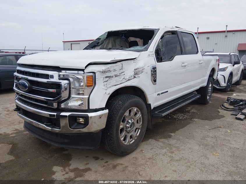 2022 FORD F-250 LARIAT · Фото 2