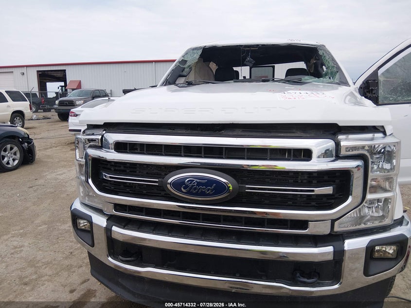 2022 FORD F-250 LARIAT · Фото 6