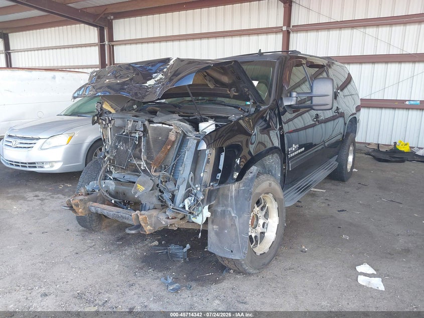 Vin: 1gnwkmeg8dr305725, lot: 46213024, chevrolet suburban lt 20132