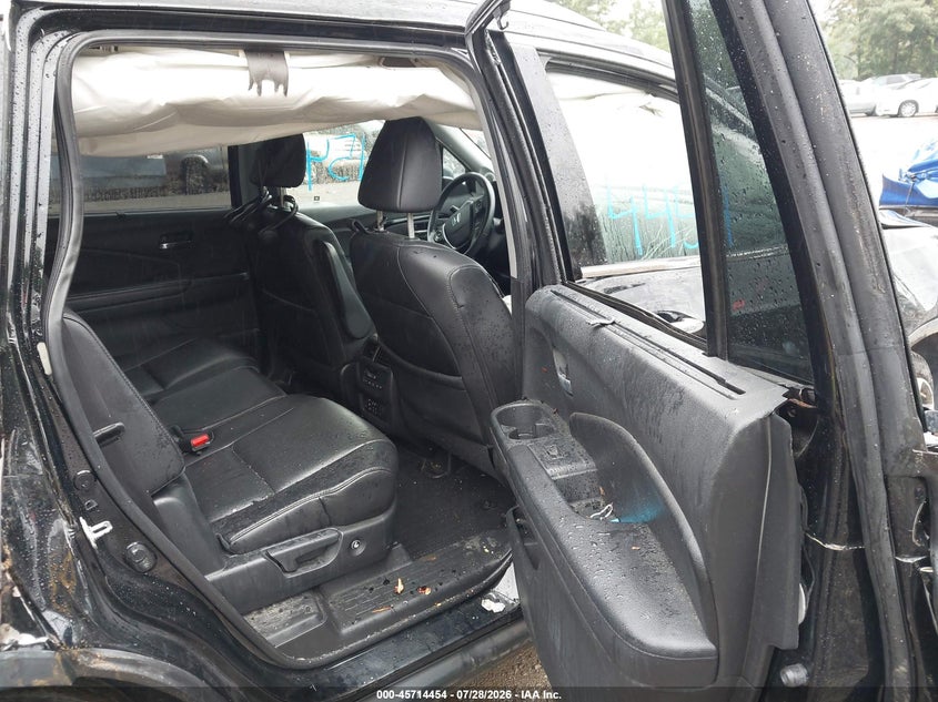 2017 HONDA PILOT auction photo 8