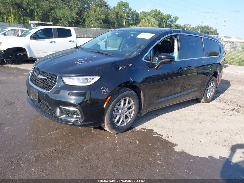 Vin: 2c4rc1bg5rr147075, lot: 46213178, chrysler pacifica touring l 20242